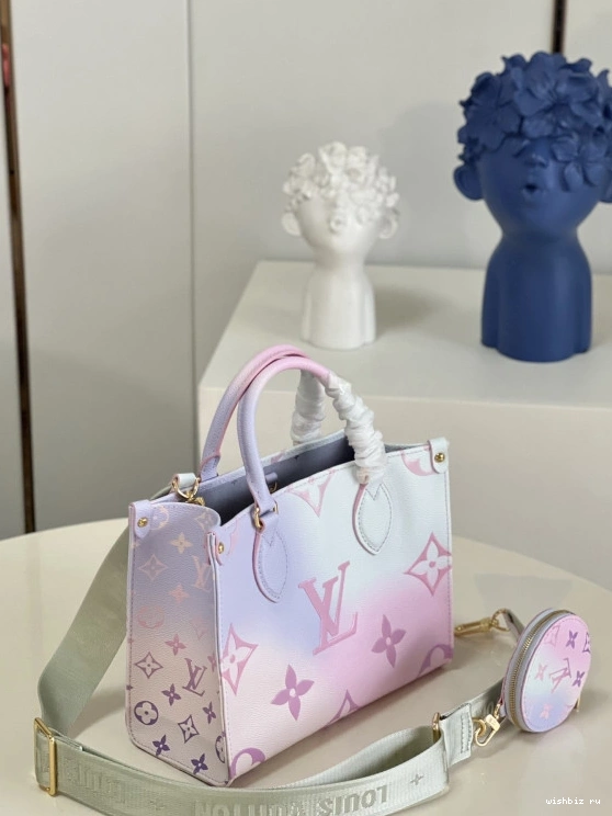 WIS LOUIS VUITTON PM ONTHEGO 0122